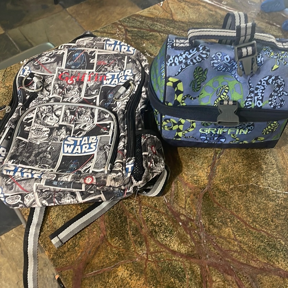 Griffin Star Wars Backpack & Snake lunch box